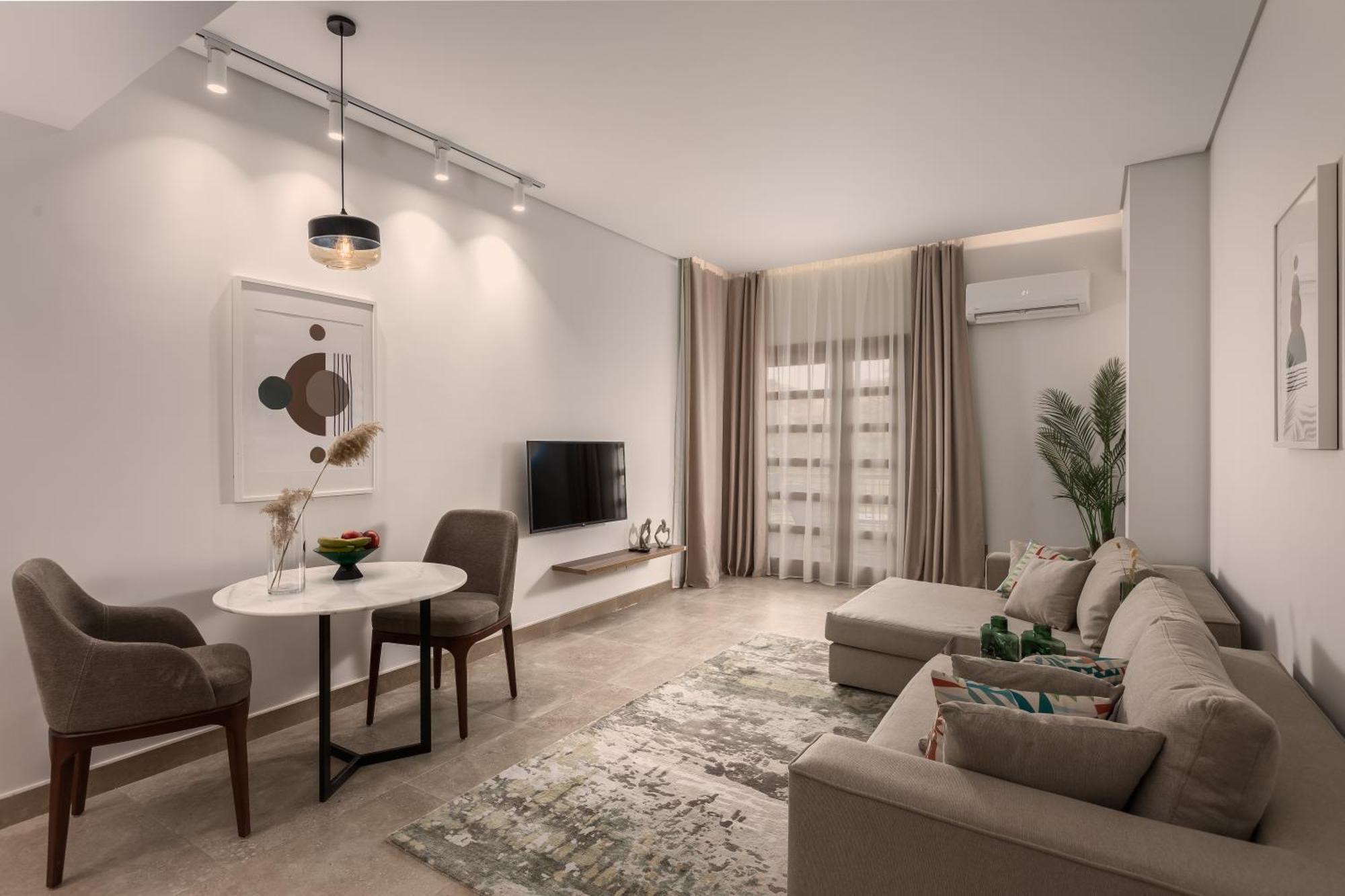 Livingville Nine Kaherah Luaran gambar
